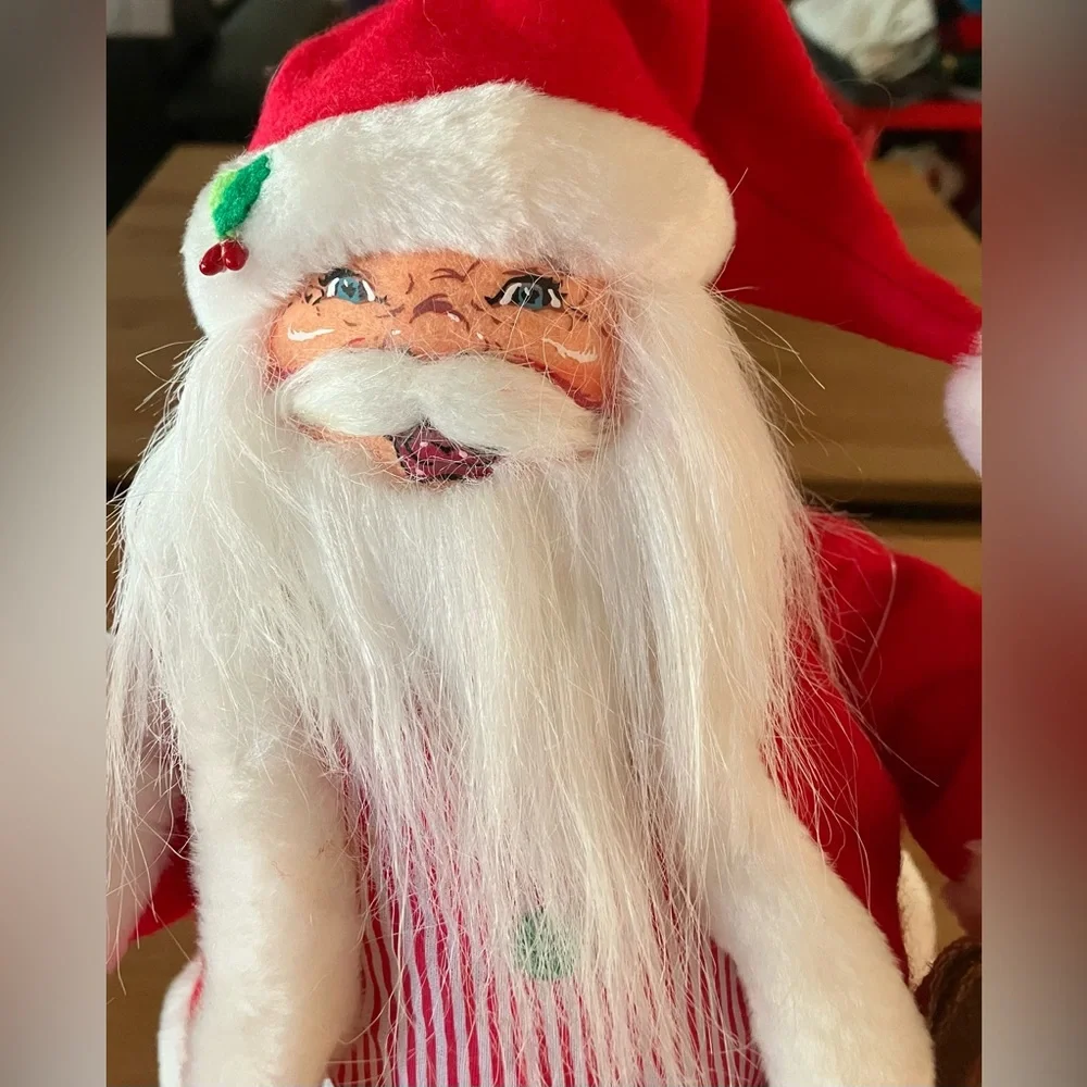 NWT Annalee 15 inch Santa’s Magic Feed item # 400716